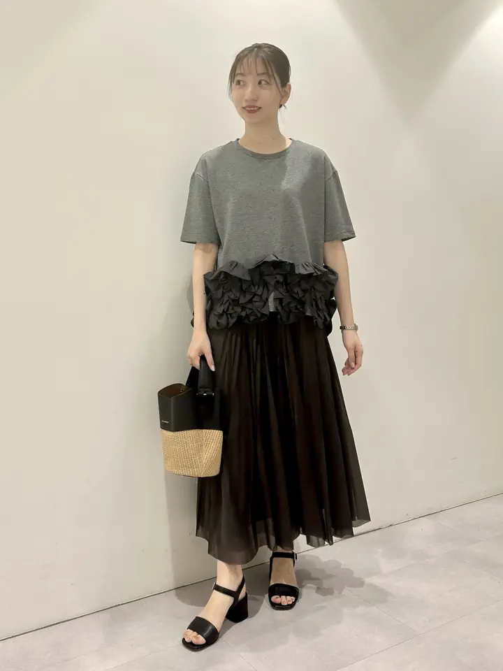 GRACE CONTINENTAL eri コーディネート画像