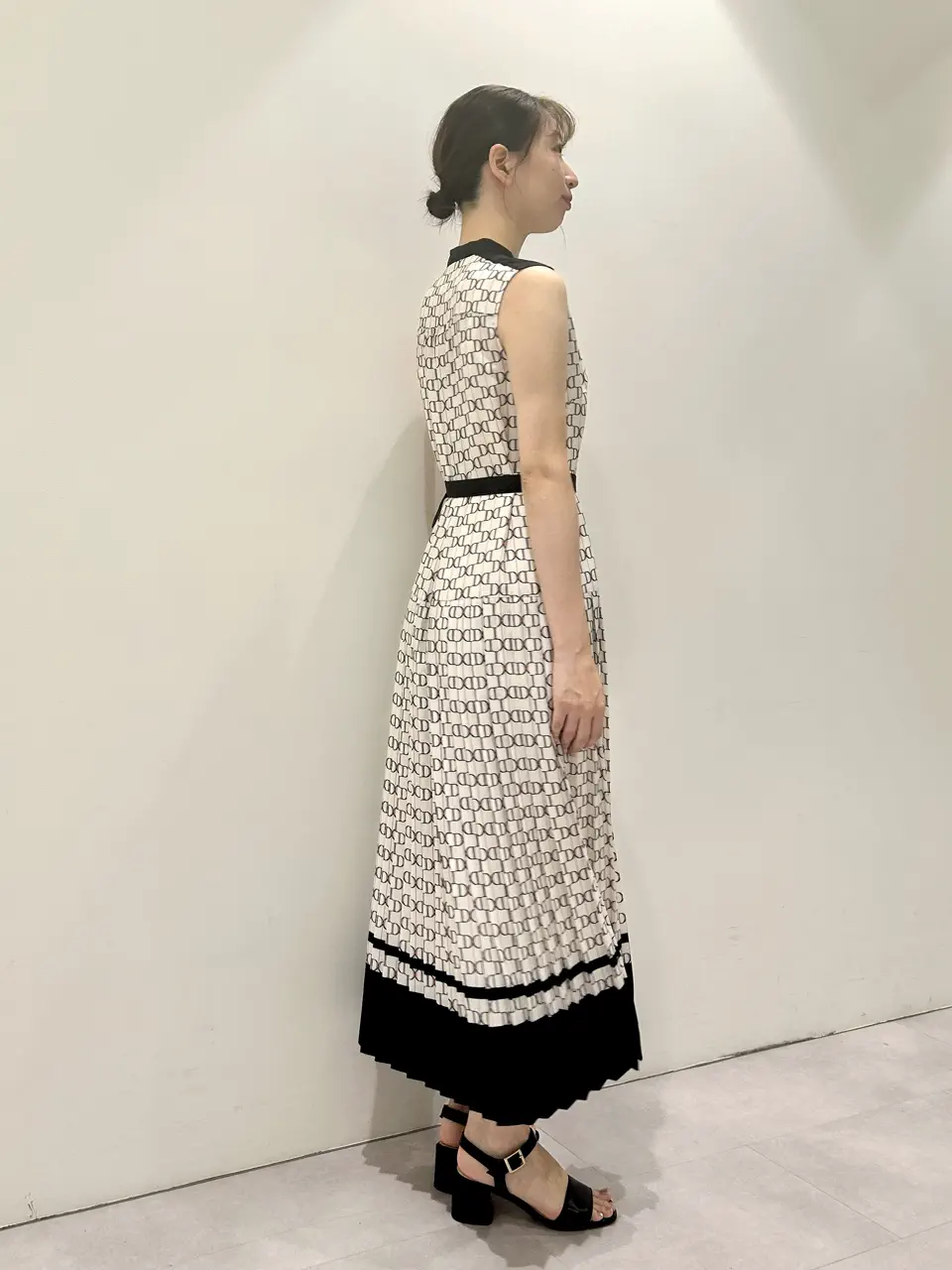 GRACE CONTINENTAL eri コーディネート画像