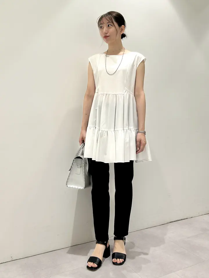 GRACE CONTINENTAL eri コーディネート画像