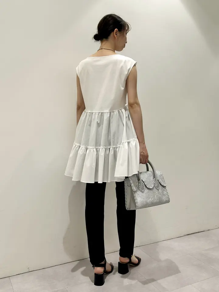 GRACE CONTINENTAL eri コーディネート画像