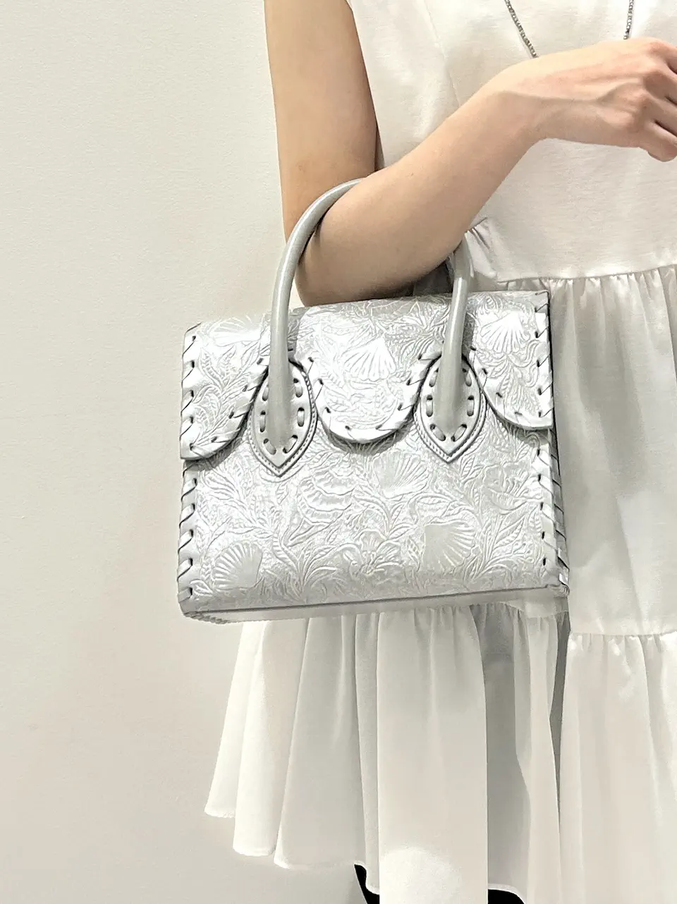 GRACE CONTINENTAL eri コーディネート画像