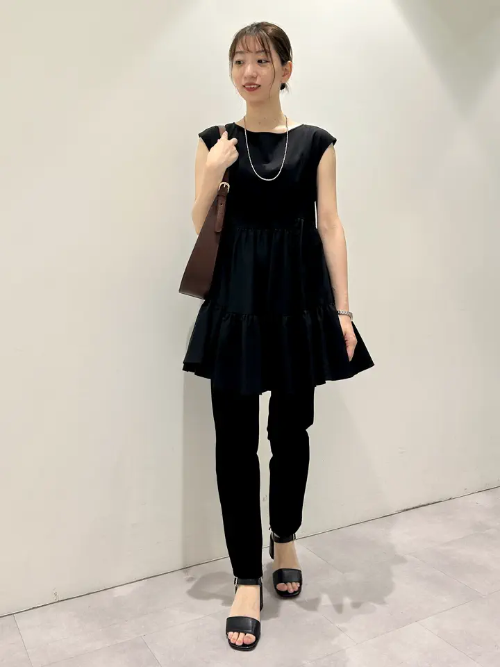 GRACE CONTINENTAL eri コーディネート画像