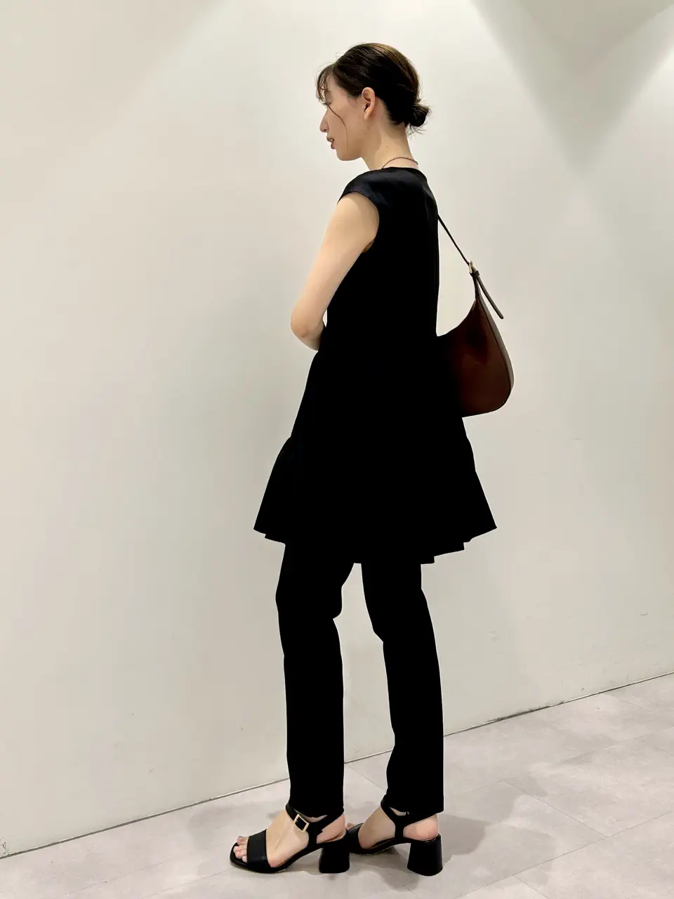 GRACE CONTINENTAL eri コーディネート画像