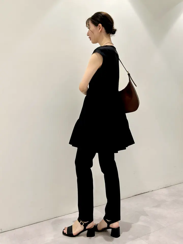 GRACE CONTINENTAL eri コーディネート画像