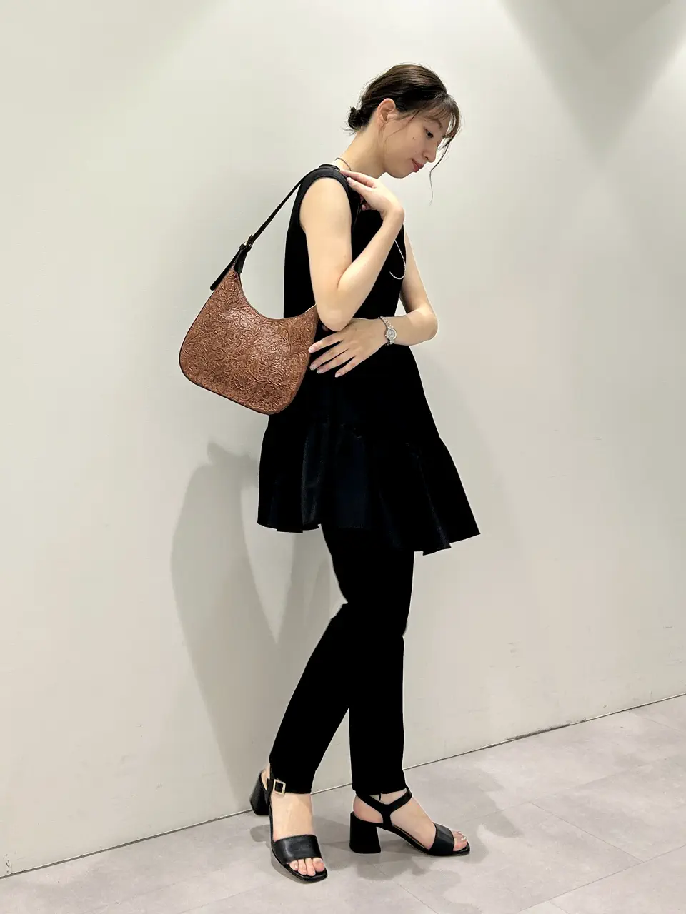 GRACE CONTINENTAL eri コーディネート画像