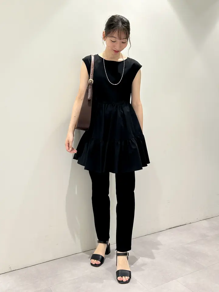 GRACE CONTINENTAL eri コーディネート画像