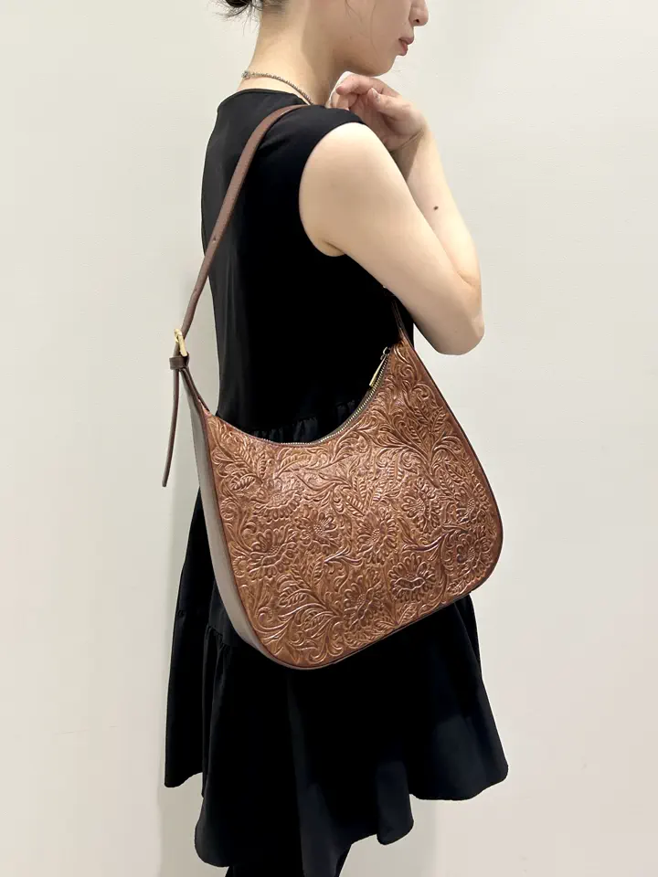GRACE CONTINENTAL eri コーディネート画像