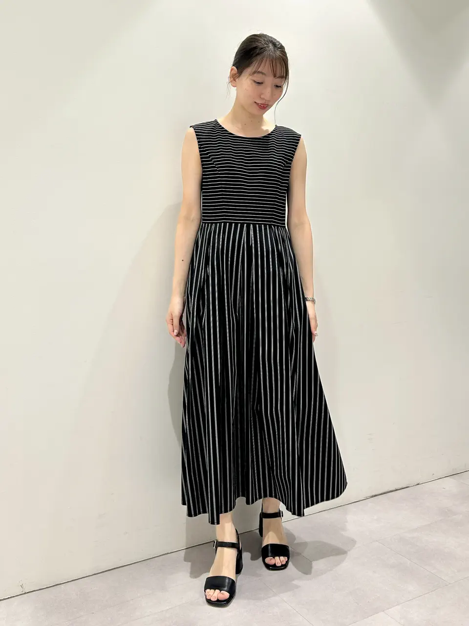 GRACE CONTINENTAL eri コーディネート画像