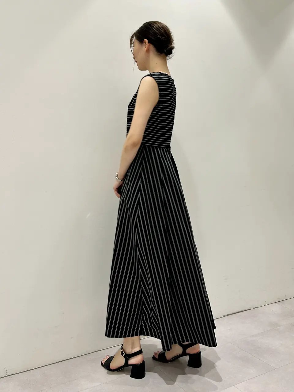 GRACE CONTINENTAL eri コーディネート画像