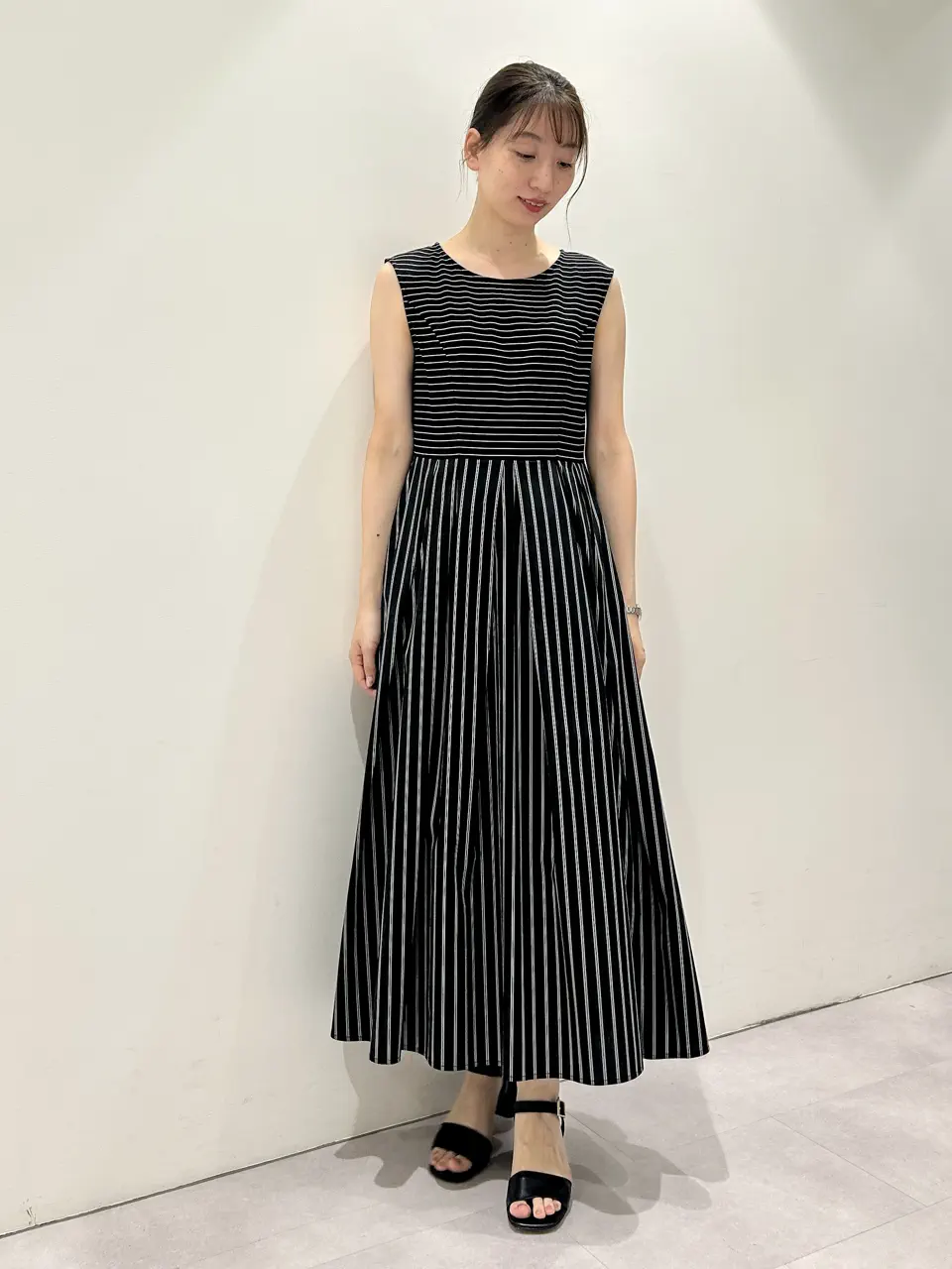GRACE CONTINENTAL eri コーディネート画像
