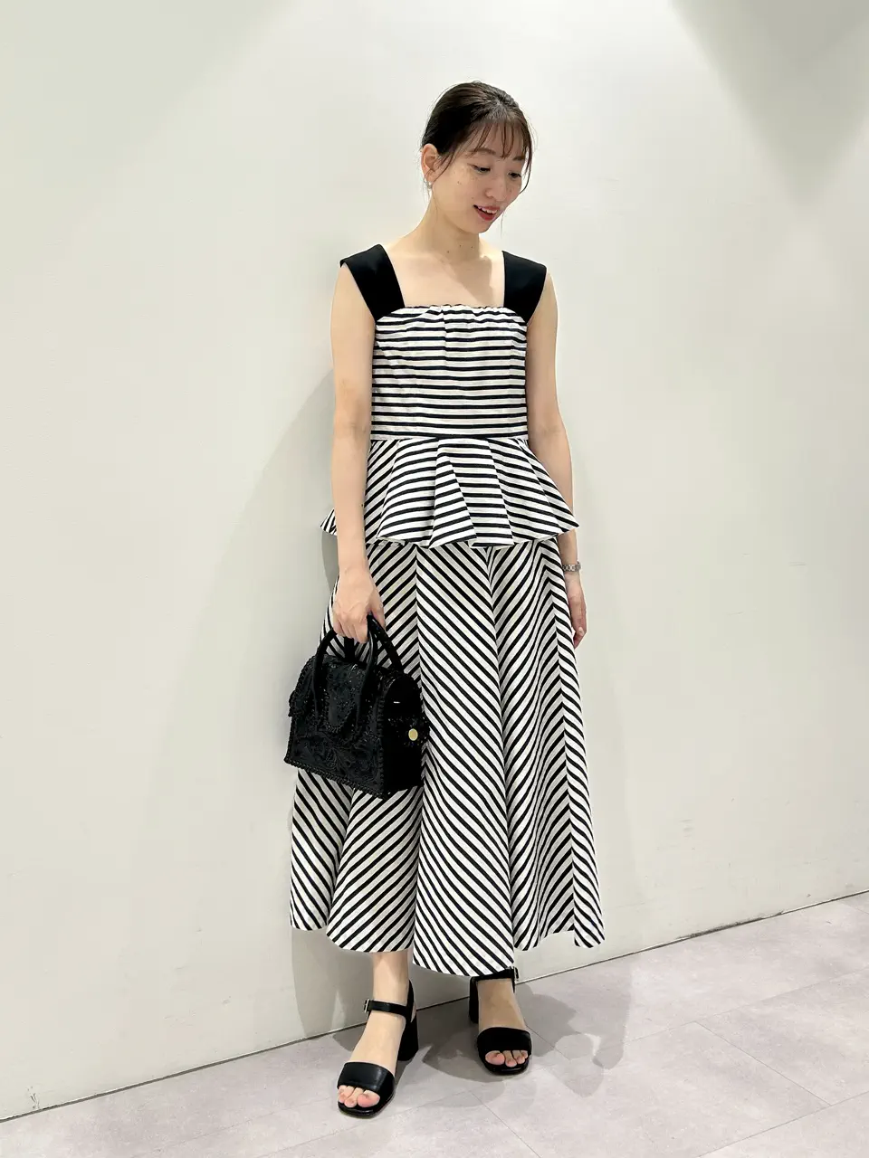 GRACE CONTINENTAL eri コーディネート画像