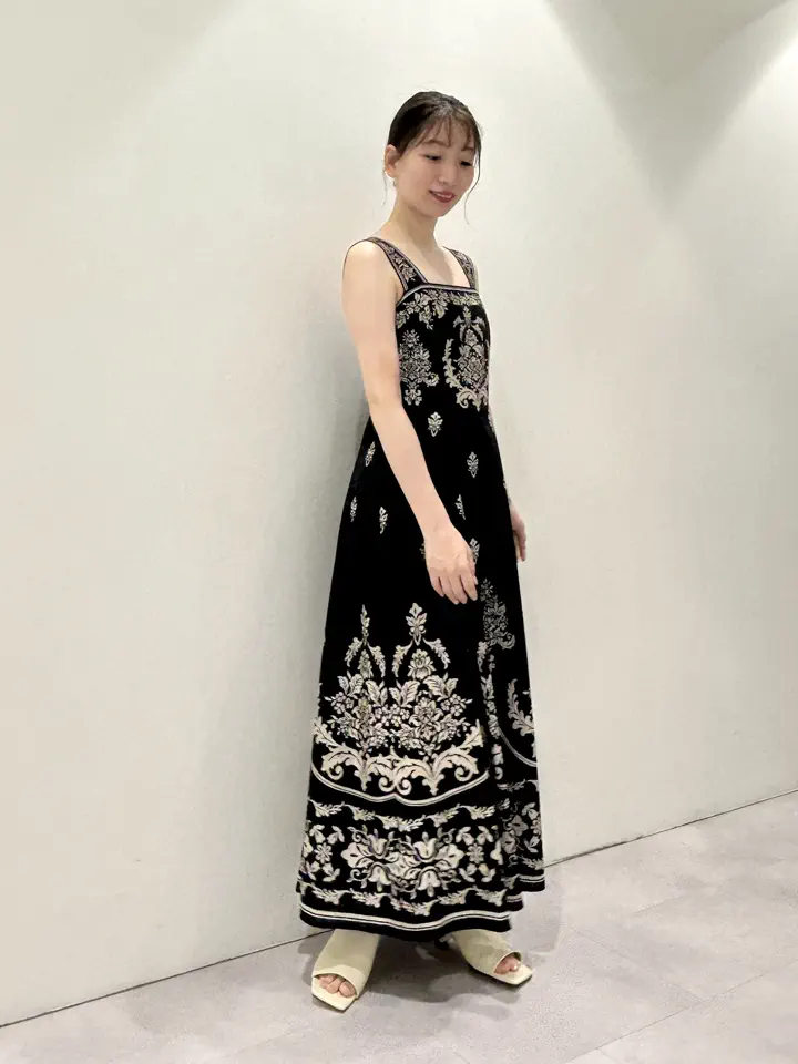 GRACE CONTINENTAL eri コーディネート画像