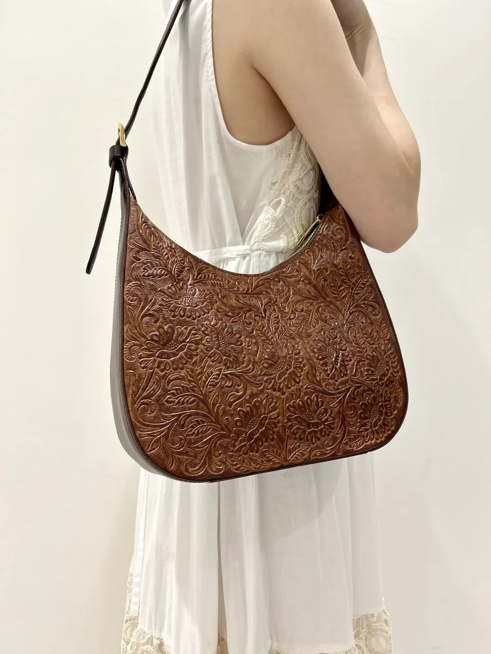 GRACE CONTINENTAL eri コーディネート画像