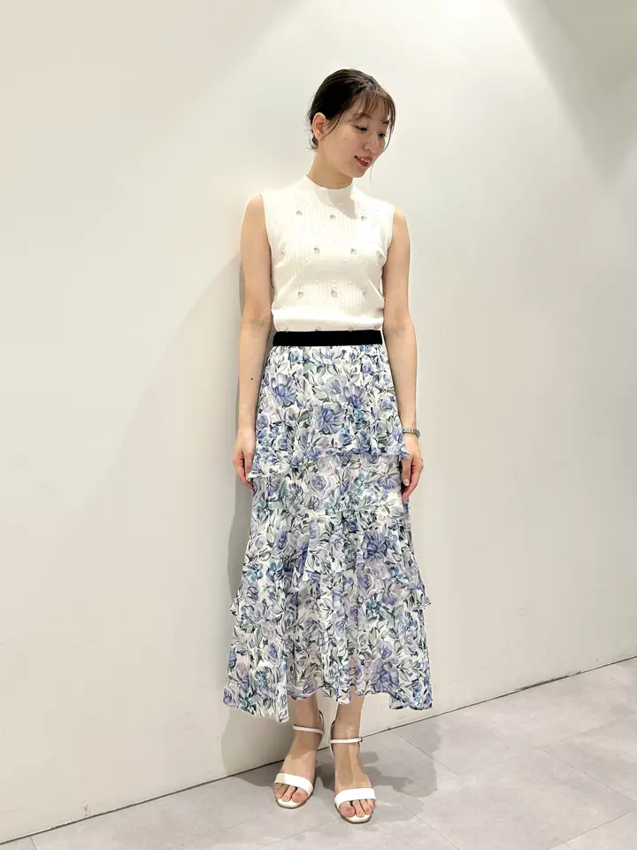 GRACE CONTINENTAL eri コーディネート画像