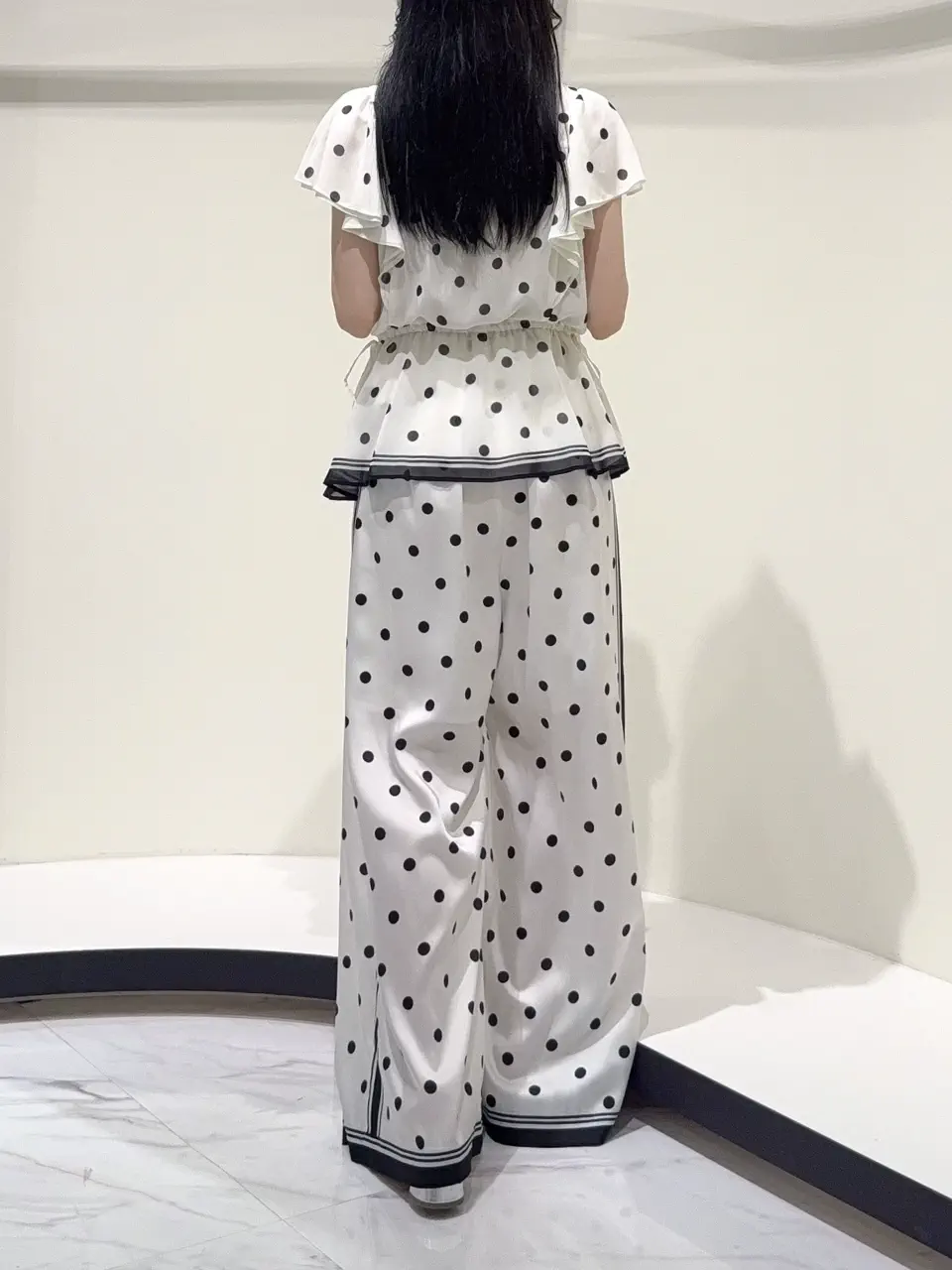 GRACE CONTINENTAL Suzuka コーディネート画像