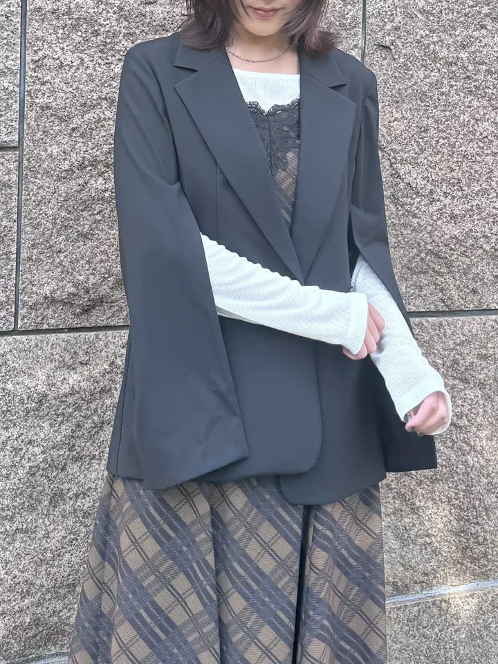 GRACE CONTINENTAL 平岩　みなみ コーディネート画像