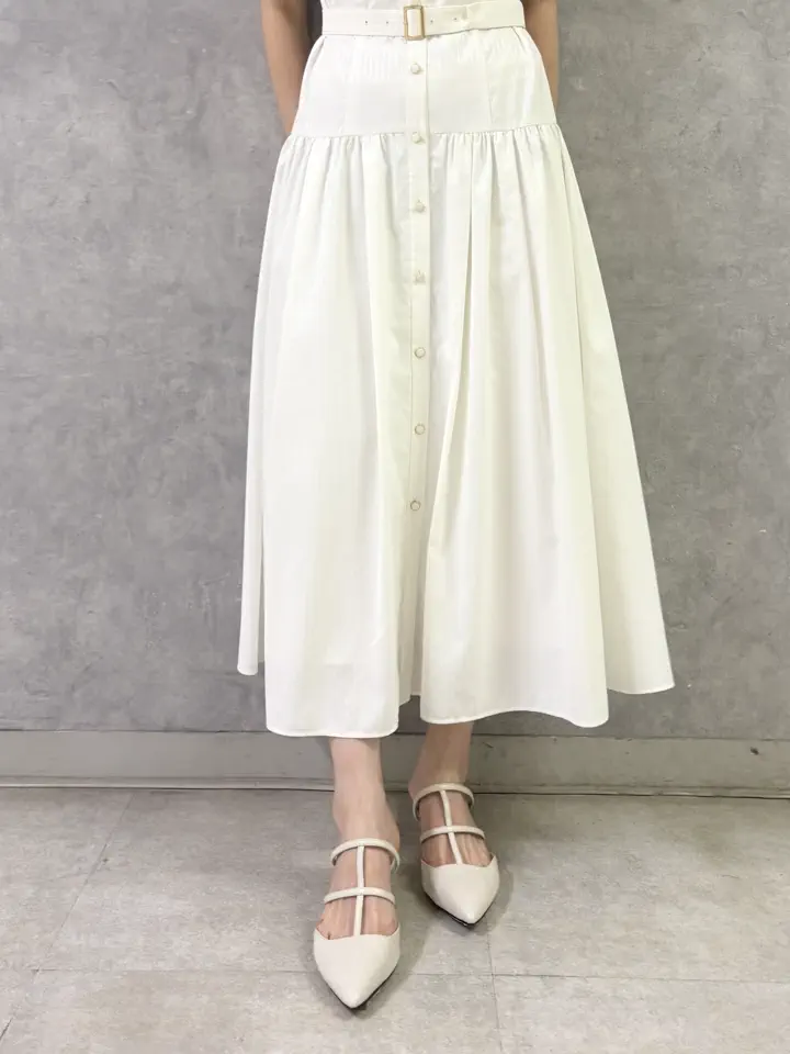 GRACE CONTINENTAL kobayashi コーディネート画像