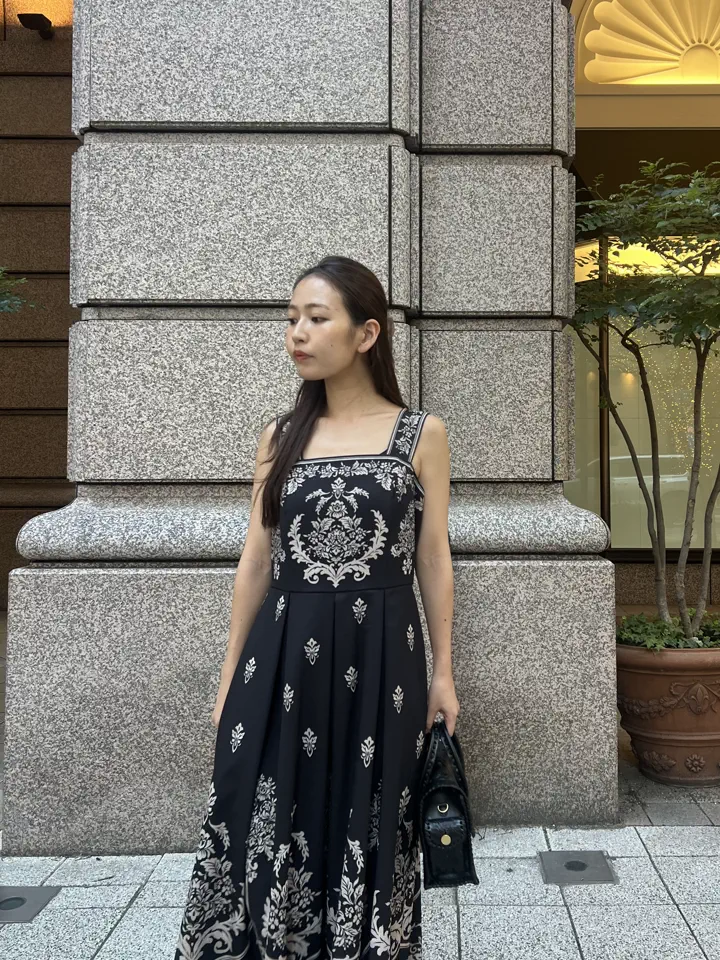 GRACE CONTINENTAL ERINA KATO コーディネート画像