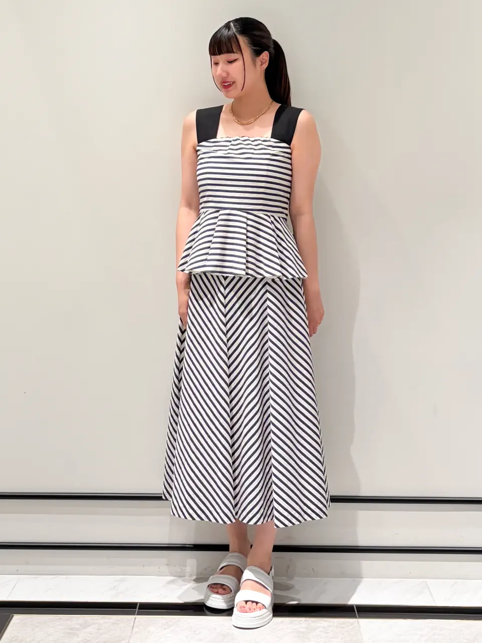 GRACE CONTINENTAL CHISAKO.S コーディネート画像