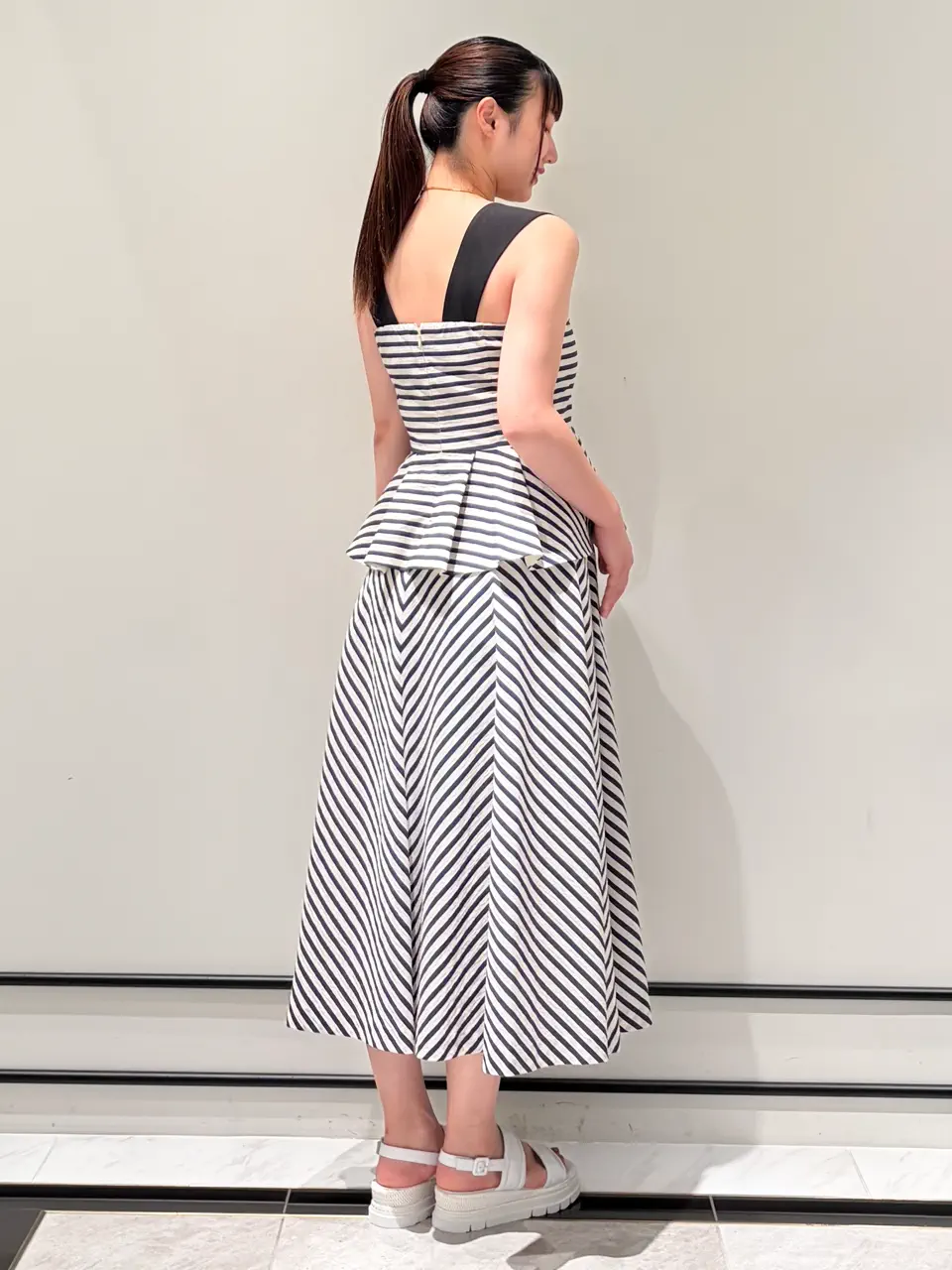 GRACE CONTINENTAL CHISAKO.S コーディネート画像