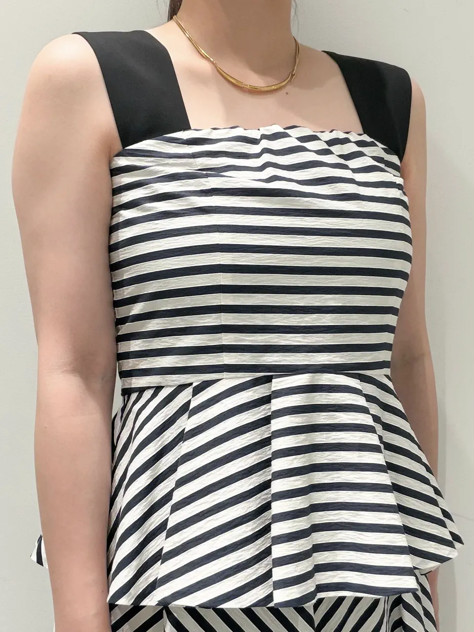 GRACE CONTINENTAL CHISAKO.S コーディネート画像