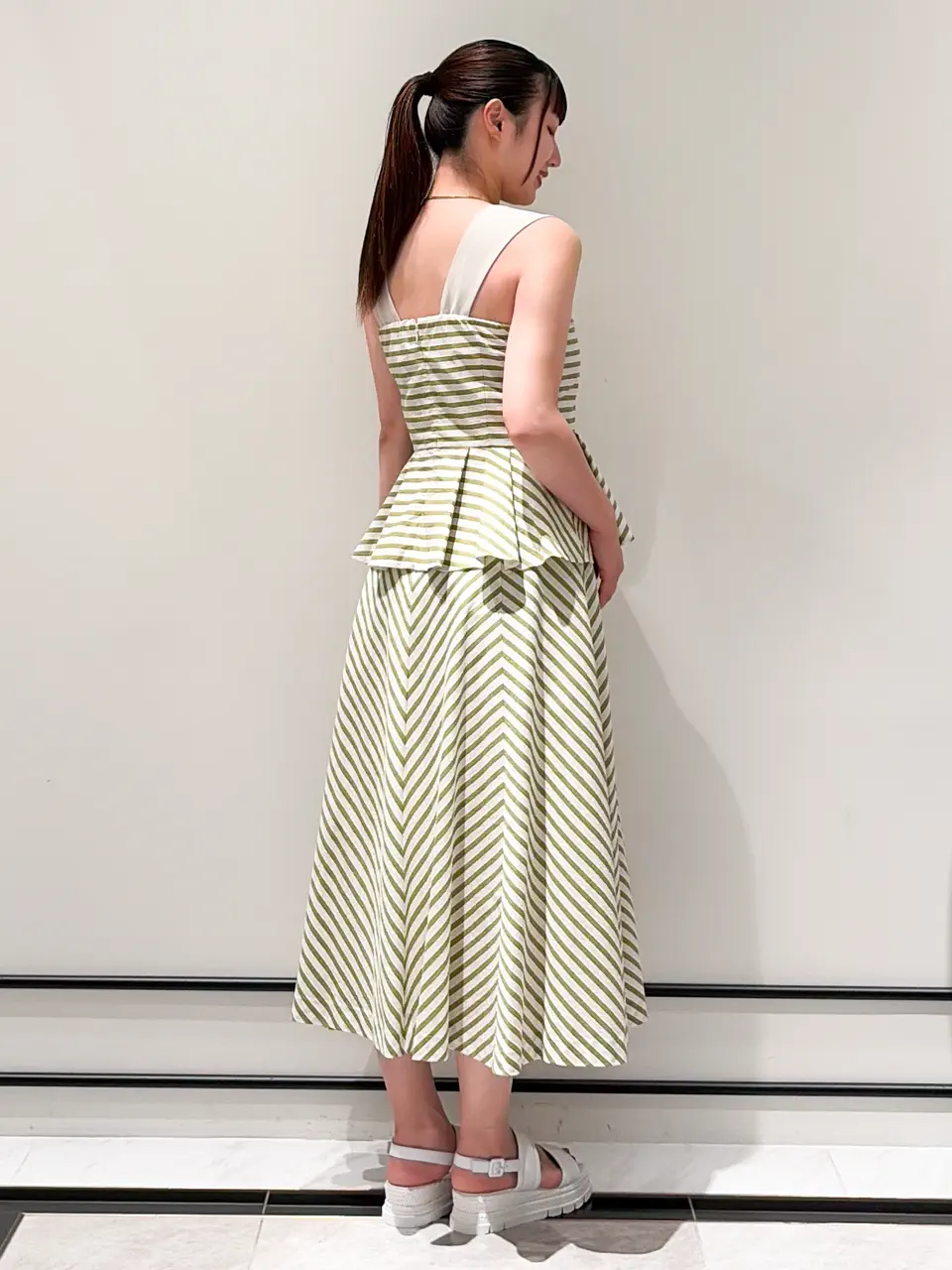 GRACE CONTINENTAL CHISAKO.S コーディネート画像