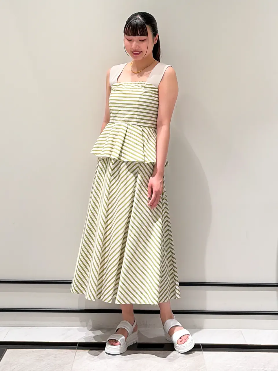 GRACE CONTINENTAL CHISAKO.S コーディネート画像