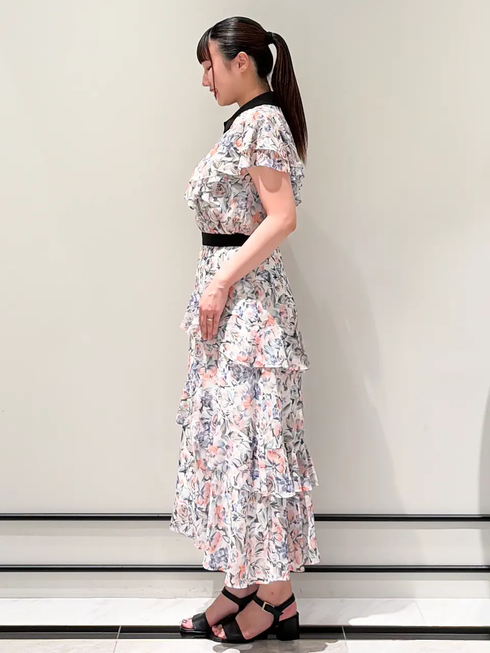 GRACE CONTINENTAL CHISAKO.S コーディネート画像