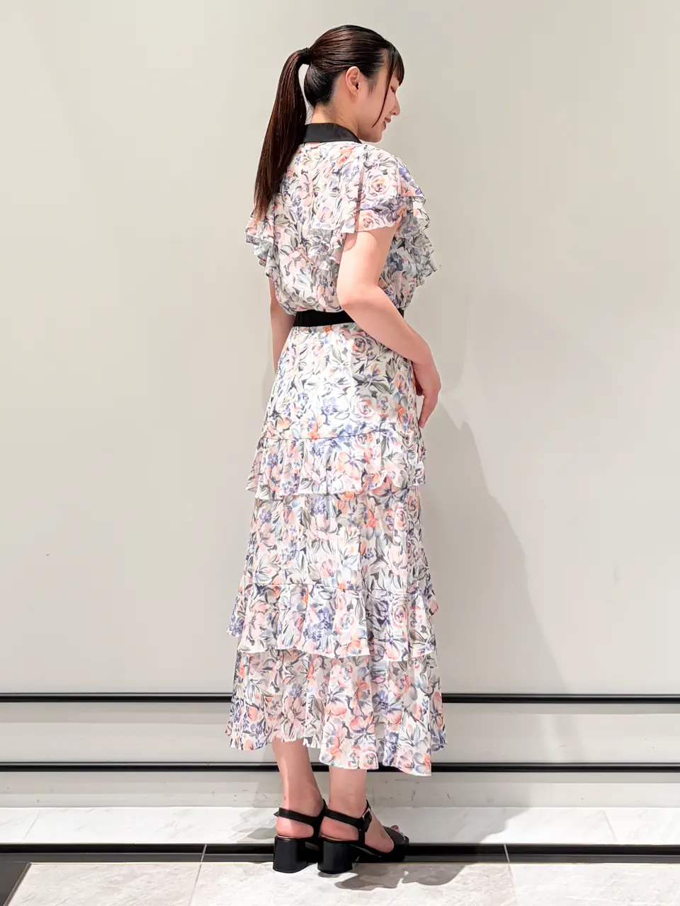 GRACE CONTINENTAL CHISAKO.S コーディネート画像