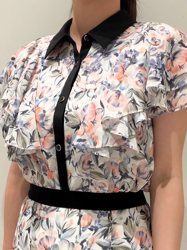 GRACE CONTINENTAL CHISAKO.S コーディネート画像