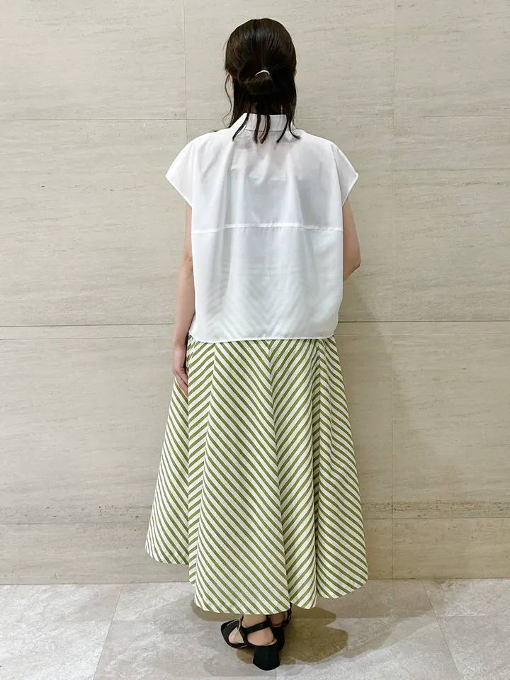 GRACE CONTINENTAL Wakazono コーディネート画像