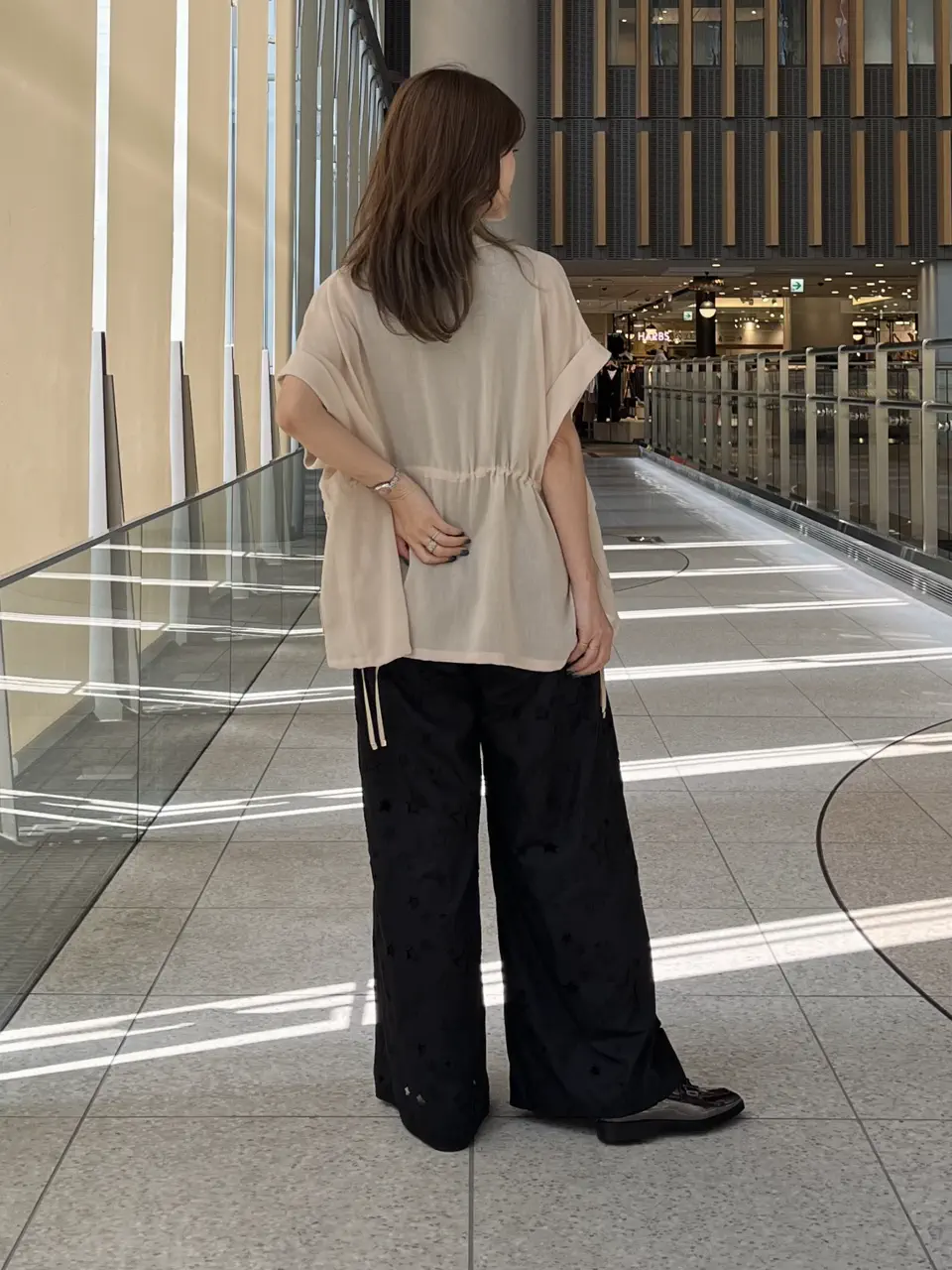 GRACE CONTINENTAL A.Kameyama コーディネート画像