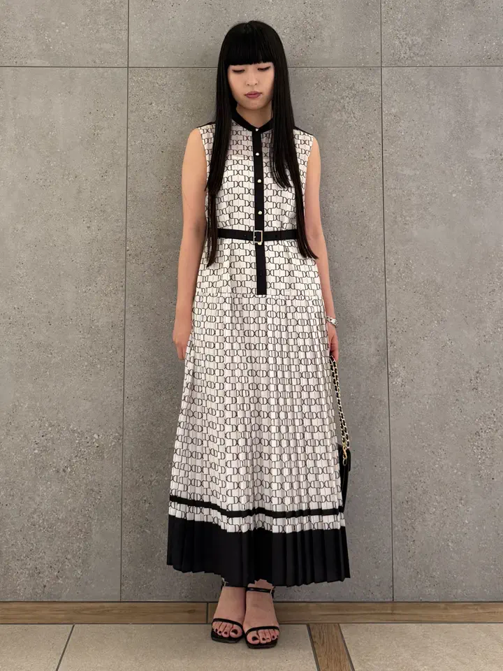 GRACE CONTINENTAL anri コーディネート画像