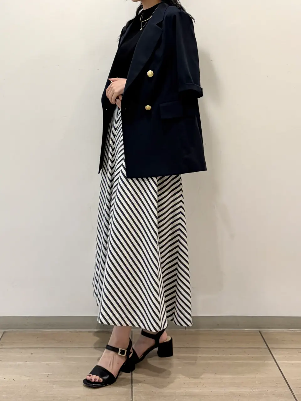 GRACE CONTINENTAL yoshi コーディネート画像
