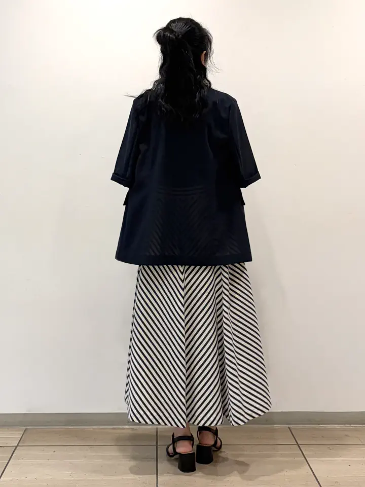 GRACE CONTINENTAL yoshi コーディネート画像