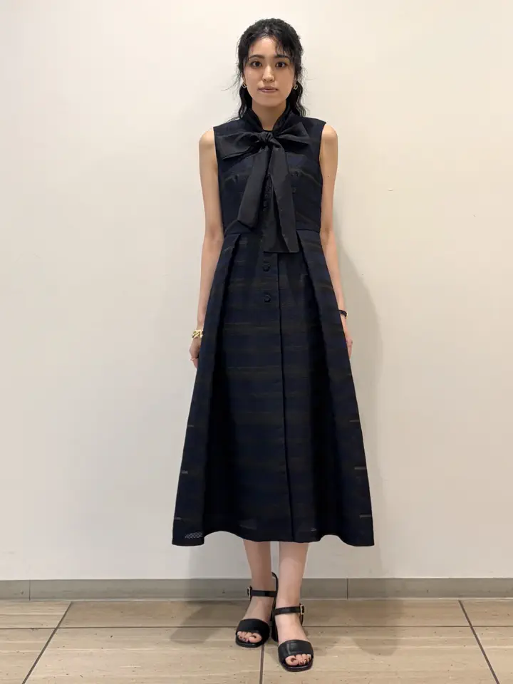 GRACE CONTINENTAL yoshi コーディネート画像