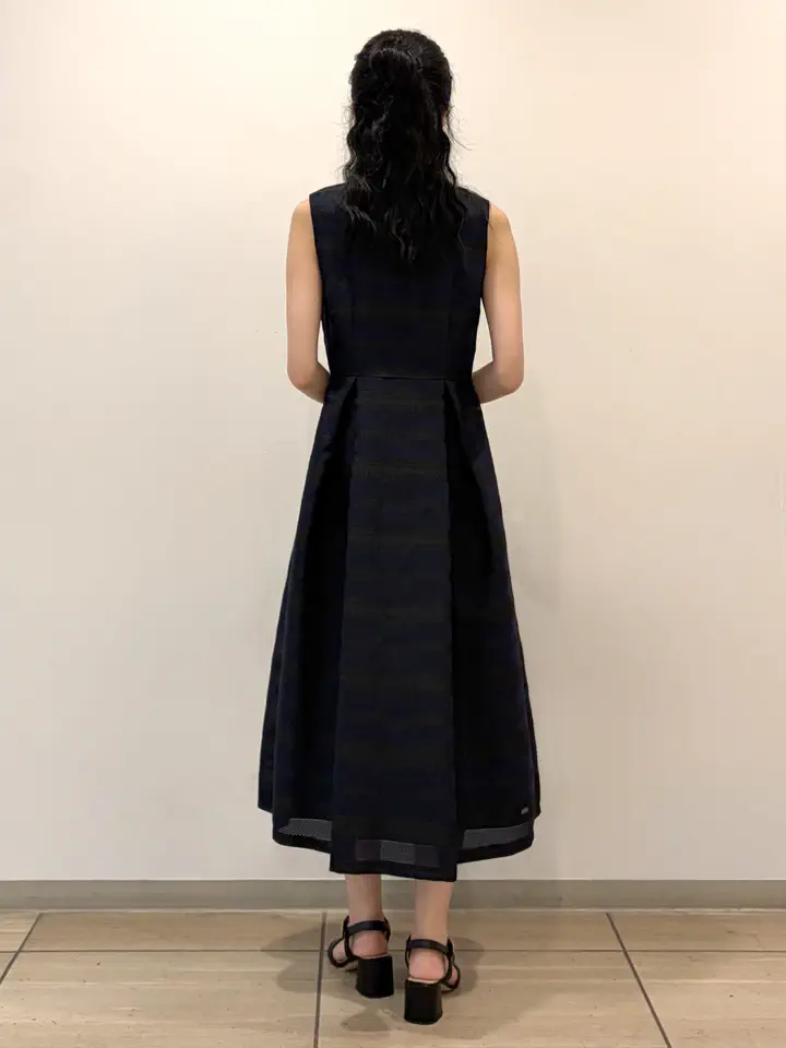 GRACE CONTINENTAL yoshi コーディネート画像