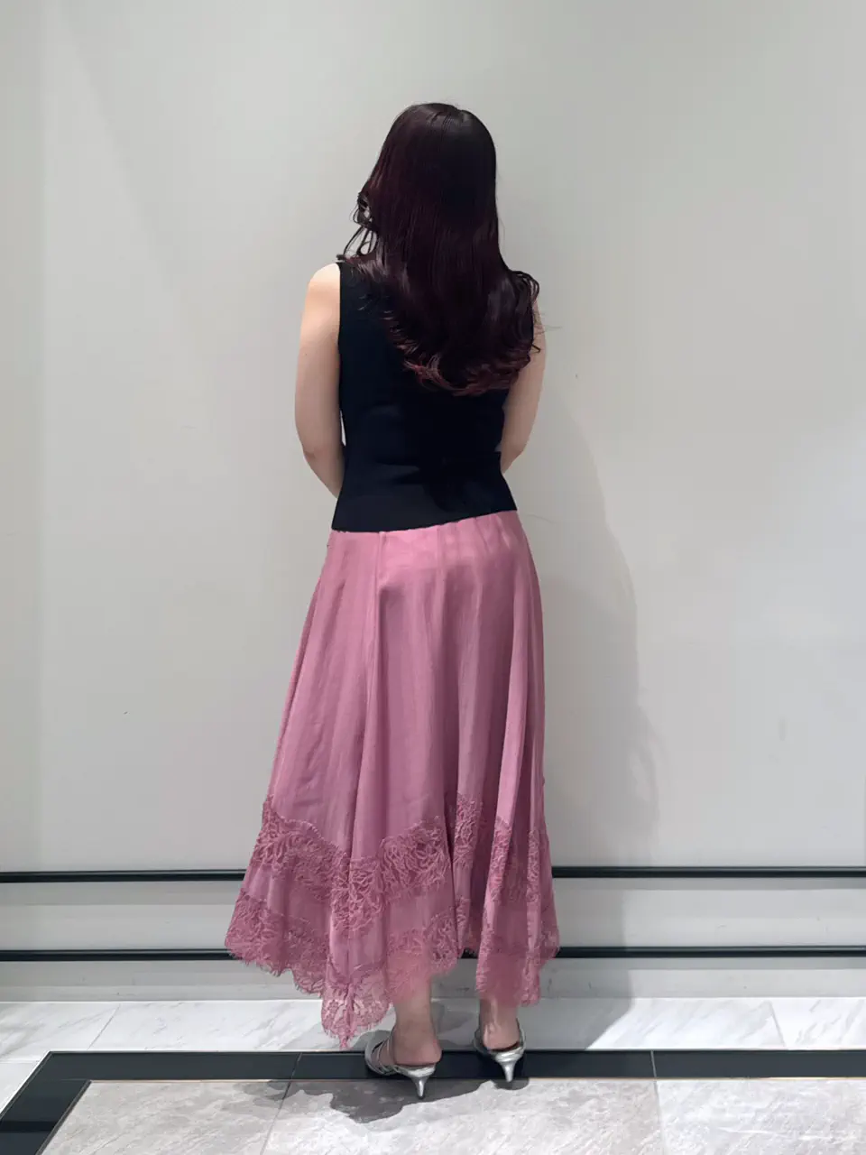 GRACE CONTINENTAL MOMOKO コーディネート画像