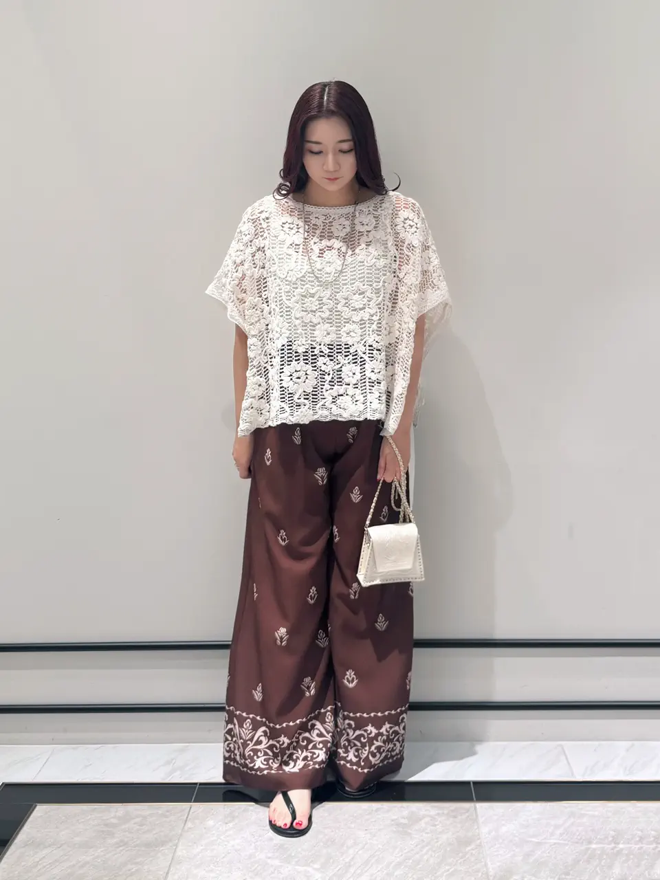 GRACE CONTINENTAL MOMOKO コーディネート画像
