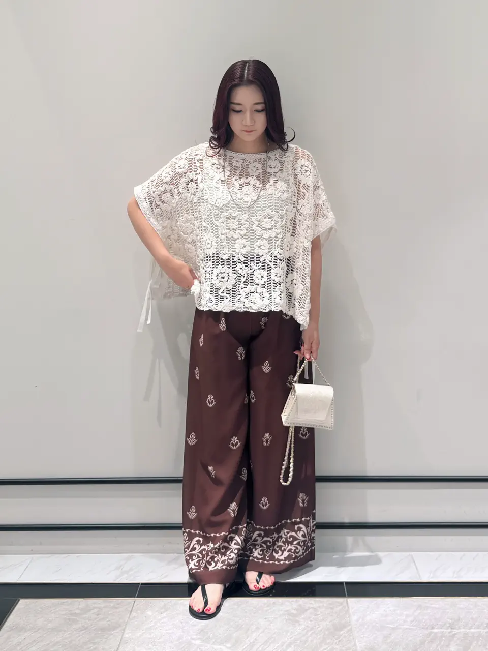 GRACE CONTINENTAL MOMOKO コーディネート画像