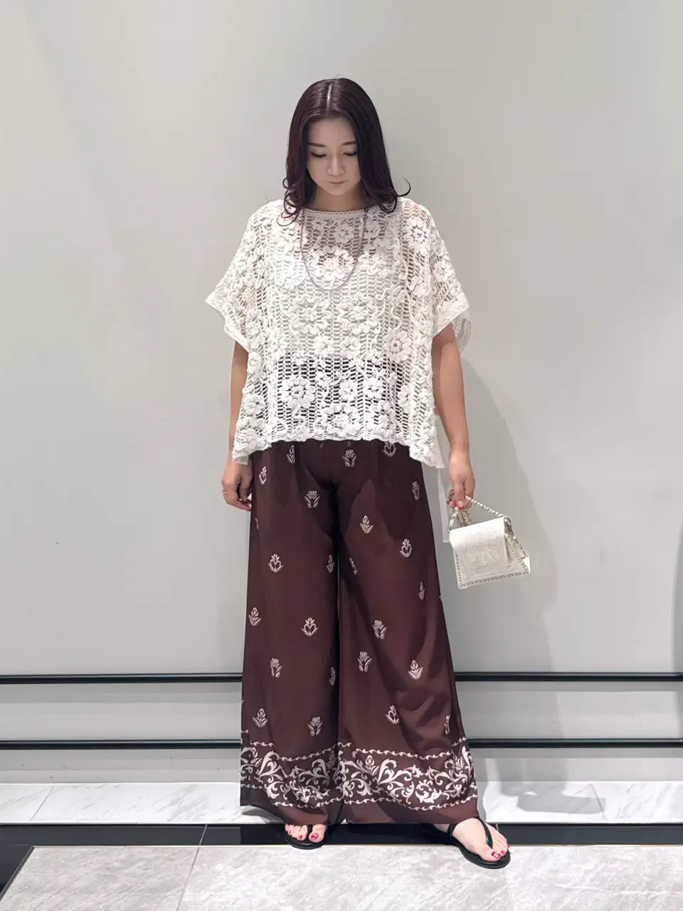 GRACE CONTINENTAL MOMOKO コーディネート画像