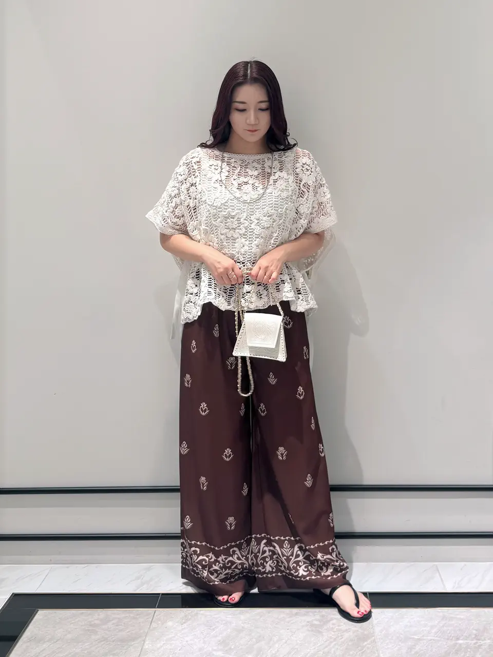 GRACE CONTINENTAL MOMOKO コーディネート画像