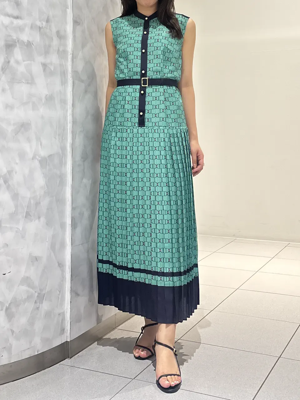 GRACE CONTINENTAL 岩永 春佳 コーディネート画像