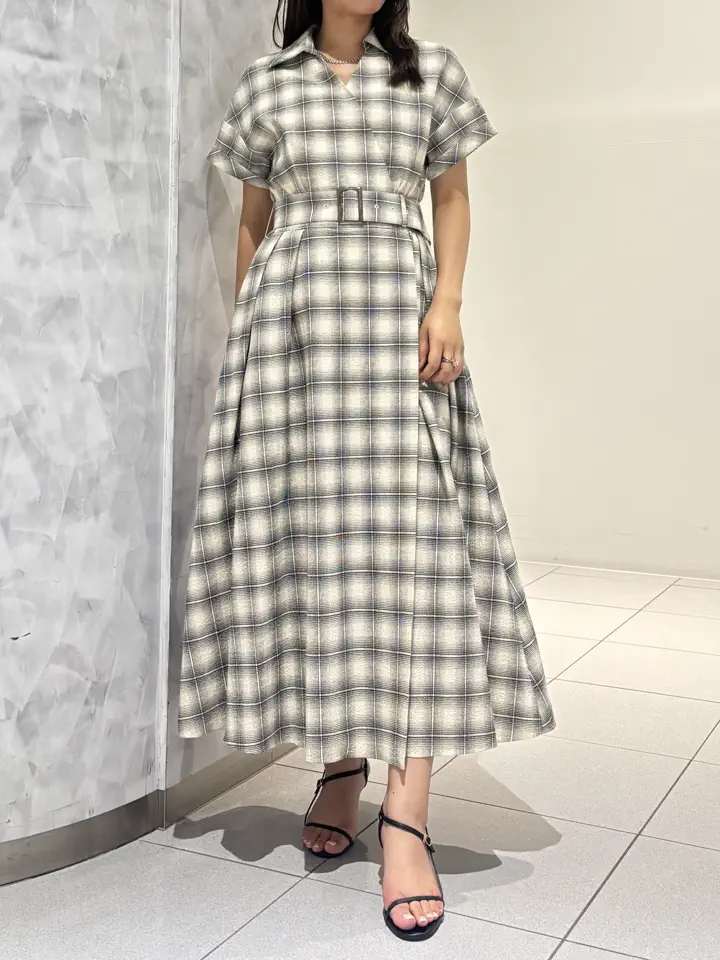 GRACE CONTINENTAL 岩永 春佳 コーディネート画像