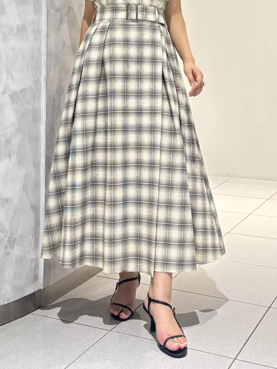 GRACE CONTINENTAL 岩永 春佳 コーディネート画像