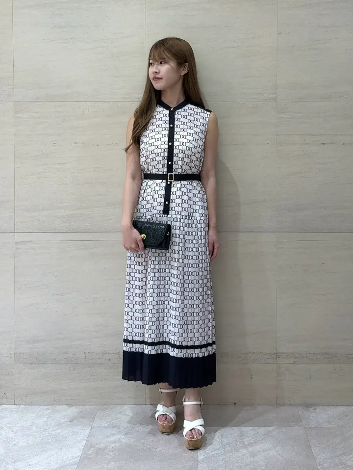 GRACE CONTINENTAL s.kondo コーディネート画像