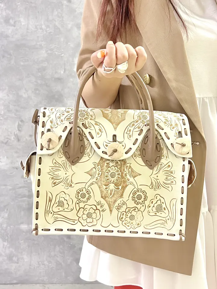 GRACE CONTINENTAL NORIA コーディネート画像