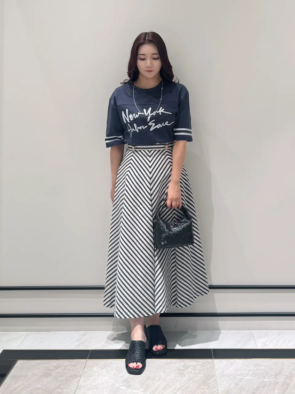 GRACE CONTINENTAL MOMOKO コーディネート画像