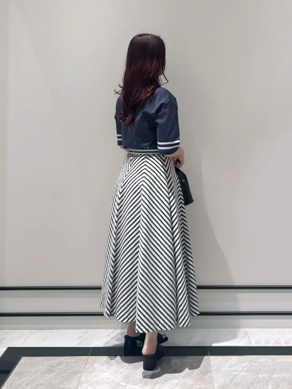 GRACE CONTINENTAL MOMOKO コーディネート画像
