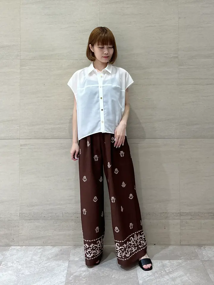 GRACE CONTINENTAL Owari コーディネート画像